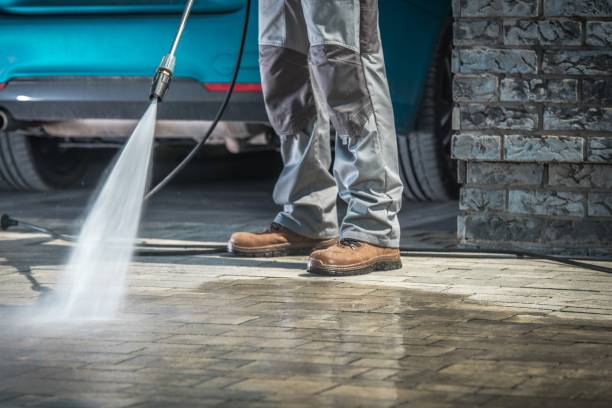 Best Gas Station Cleaning  in Liberty Triangle, FL